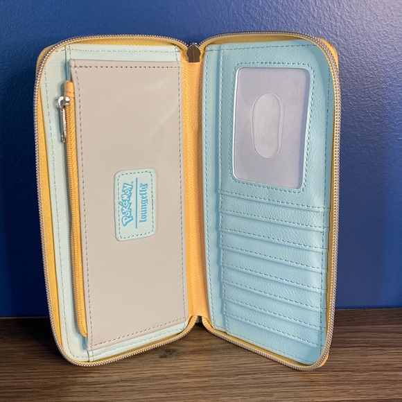 Pokémon Loungefly Wallet - Picture 5 of 9